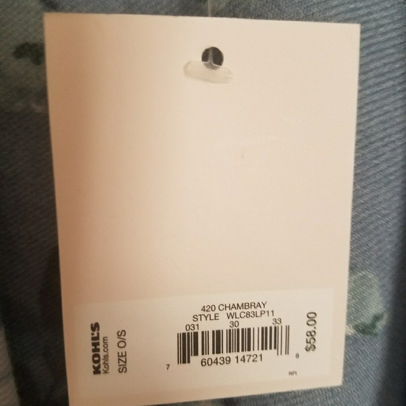 Sale 58 $ Lauren conrad floral  poncho - Picture 2 of 7